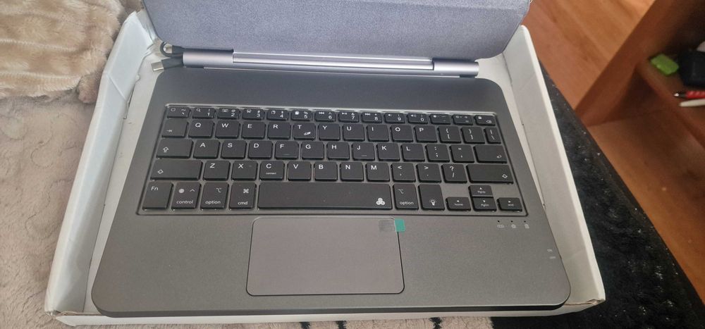 Клавиатура за iPad