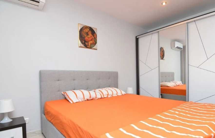 Дава се под наем Тристаен апартамент в Пловдив, Каменица 2 - 90 кв.м за 346.8 € - Снимка #1