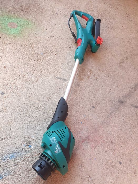 Тример за трева BOSCH ART 24 400 W , Дефектен, за Части или за Ремонт