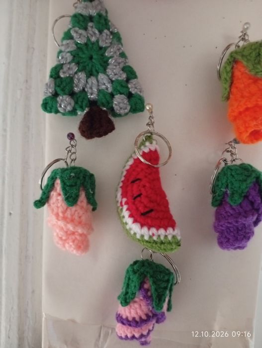 Brelocuri crosetate handmade
