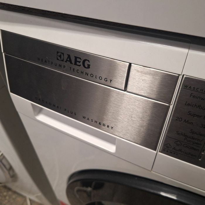 Пералня със сушилня с термо помпа Аег 9кг/6кг инв. Мотор гаранция 24м