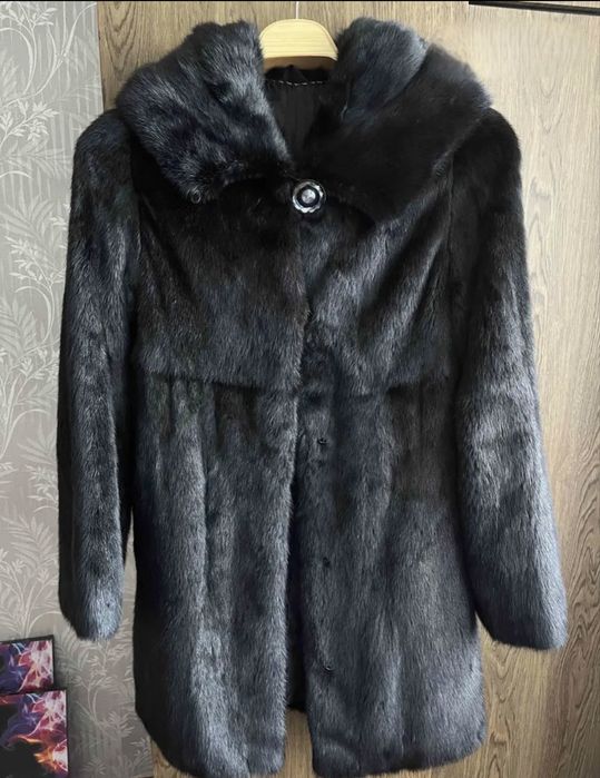 Срочно продам шубу!