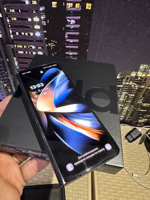 Samsung galaxy Fold 4. 512GB