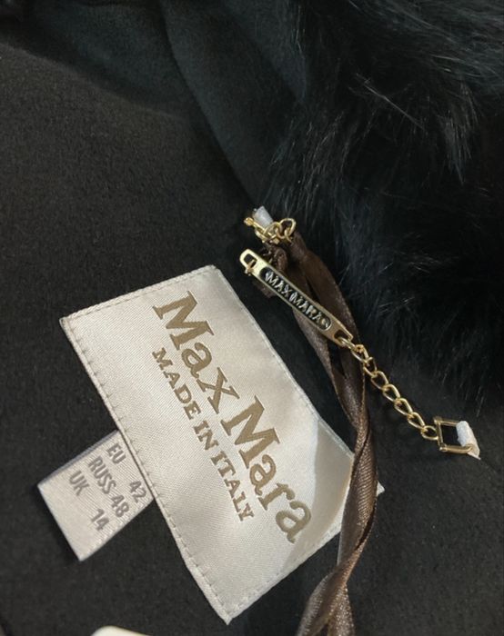 Palton scurt, superb Max Mara