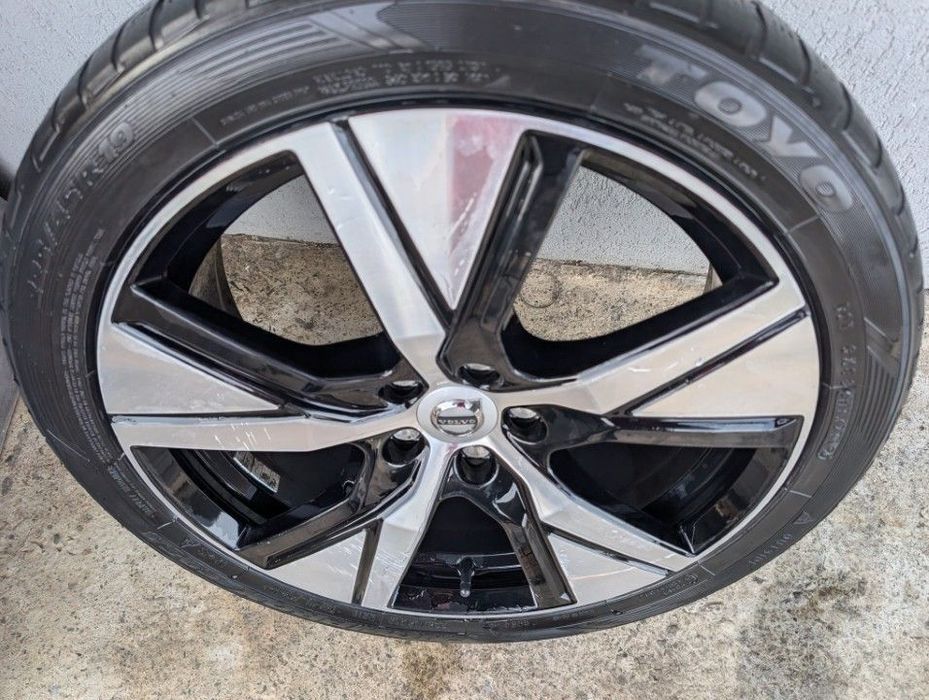 1xJanta 5 spite 19" Diamond Cut Volvo XC40 XC60 XC70 XC90 S60 V60 S90 V90 32243375