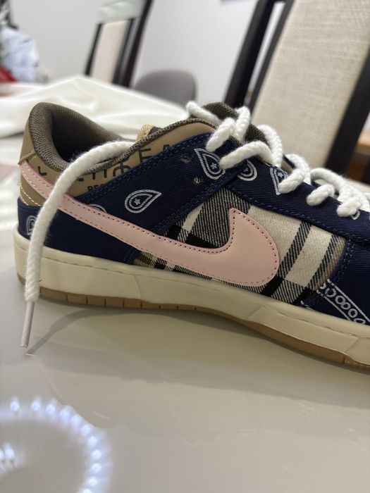 Adidas nike dunk low Travis Scott