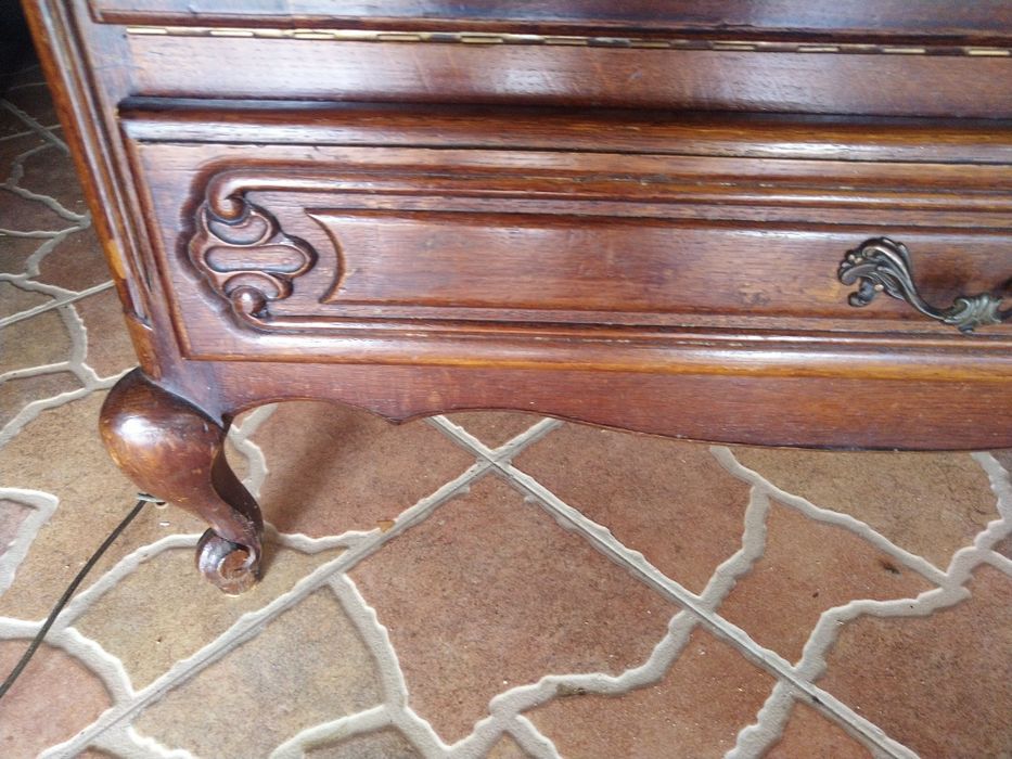 Комод стил Louis xv