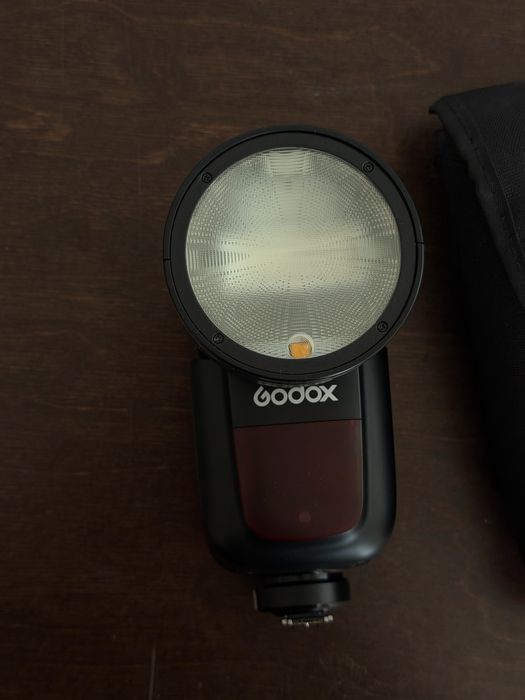 Godox v1 для sony