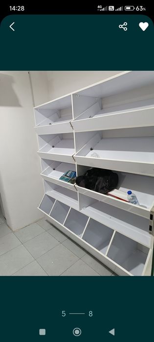 Doʻkonlar uchun mebel poʻlka vitirina stelajlar