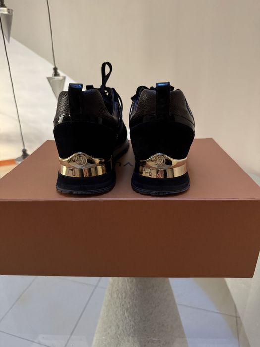 Оригинални обувки на Louis Vuitton