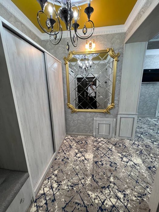 Сдается 3х комнатная квартира на 5 этаже 5 мкр бек остановка 700$