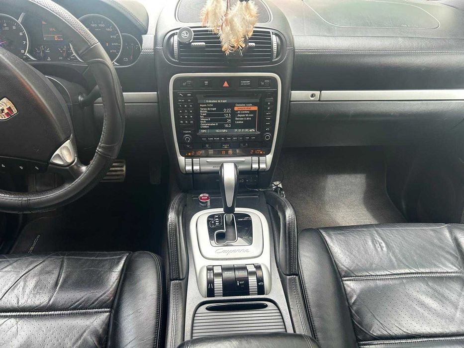 Vănd Porsche Cayenne S