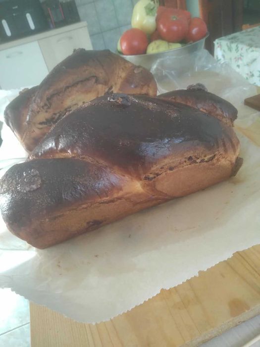 Vand cozonaci pufosi si gustosi