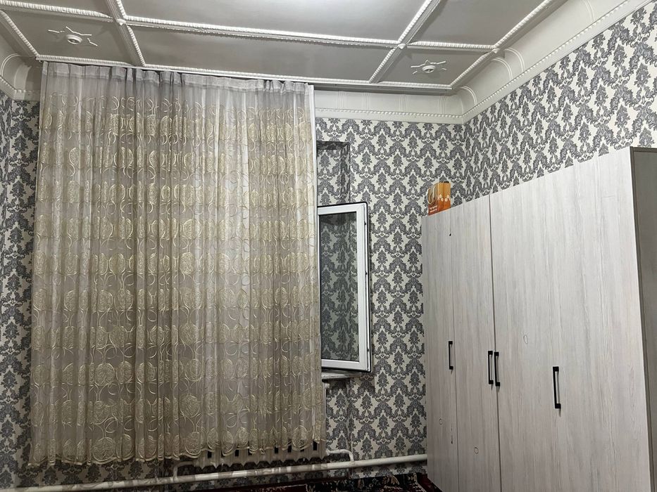Kvartira iwlidigan/oqiydigan qizlaga/ Olmozor rayon/ medgorodok