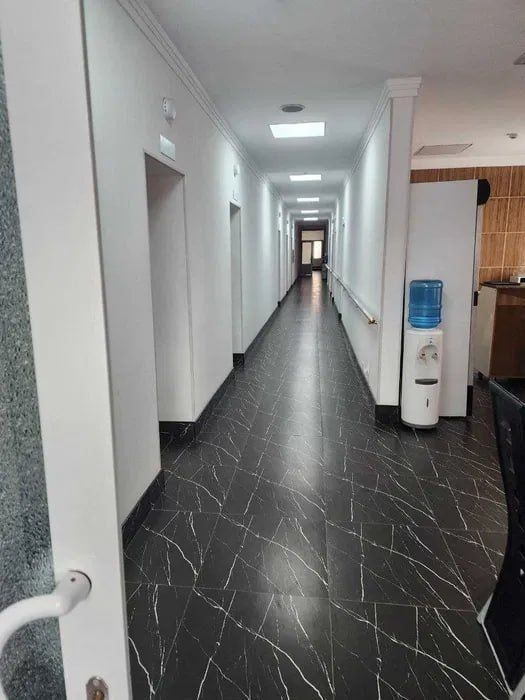 Отдельно стоящее здание 1400 м2, Алмазарский район