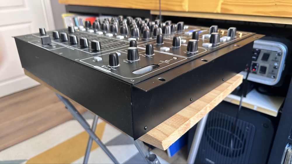 Dj Mixer Urei 1650