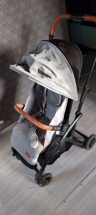 Детская коляска многофункциональная