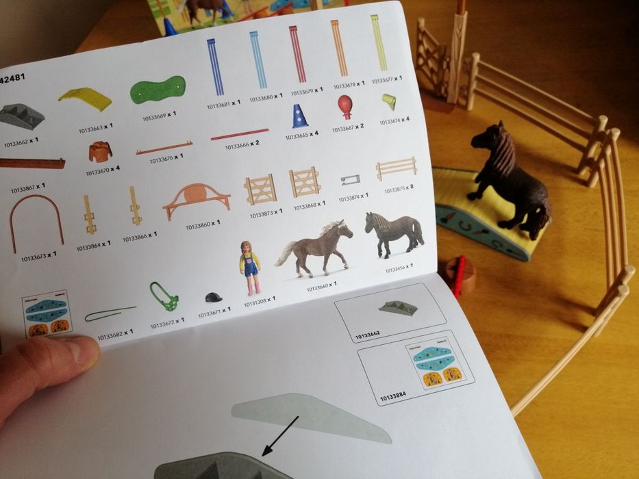 Schleich комплект за тренировка за понита Аджилити