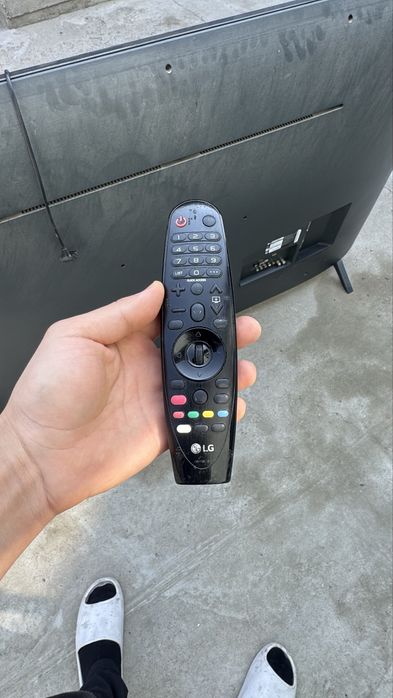 Телевизор на запчасти LG65