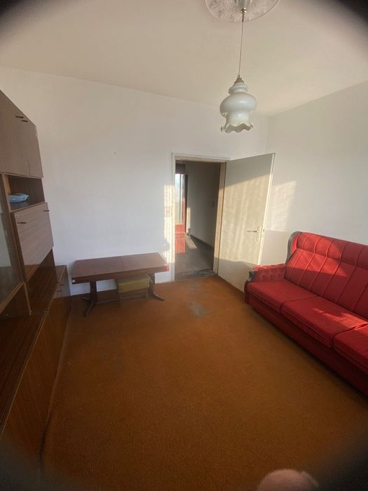 Продава се Тристаен апартамент в Шумен, 5-ти полк - 83 кв.м за 811 €/кв.м - Снимка #1