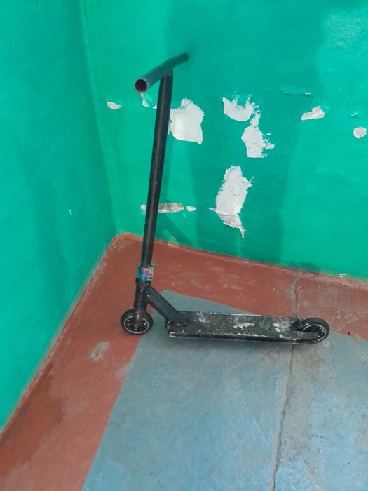 Продам трюковой самокат