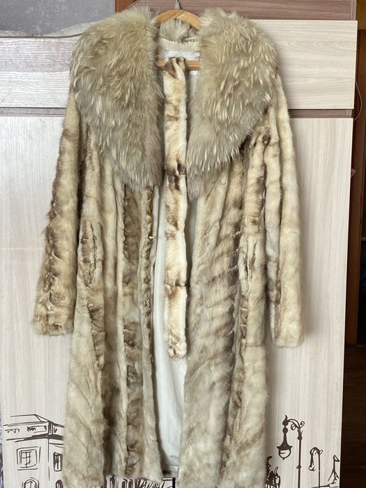 шуба норковая белая