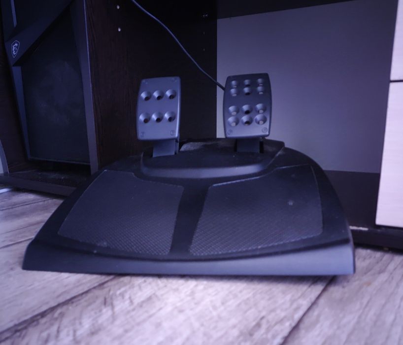 Игровой руль+ джойстик