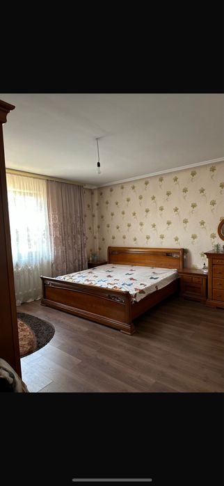 Продам спальный гарнитур от дома Жанны