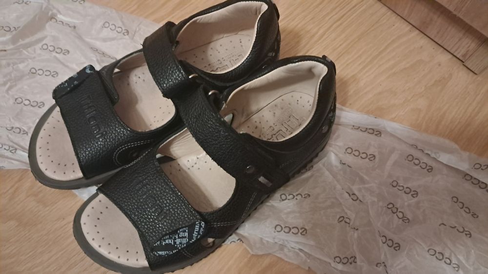 Кожанные сандали Tiffani