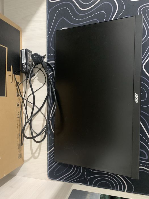 Монитор acer