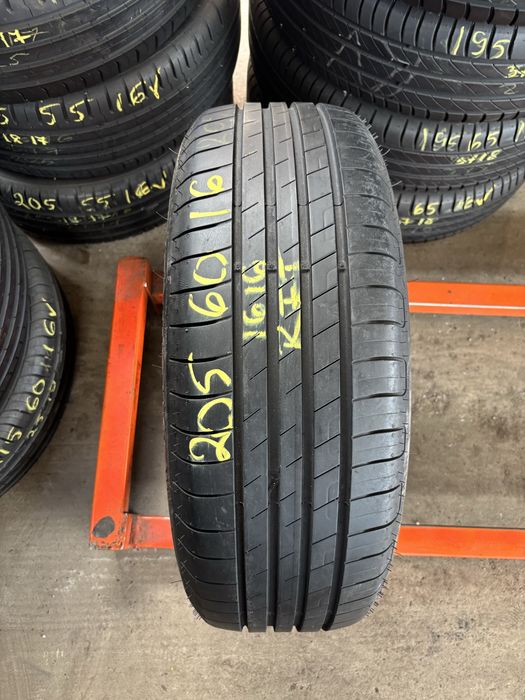 1 Anvelopa Vara 205/60/16 GoodYear  Efficient Grip Performance RFT 205 60 16 R16