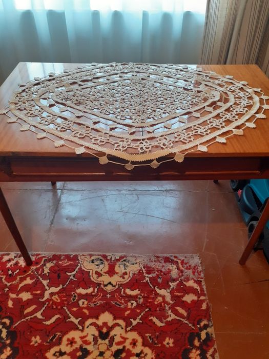 Vând fețe de masă din macrame