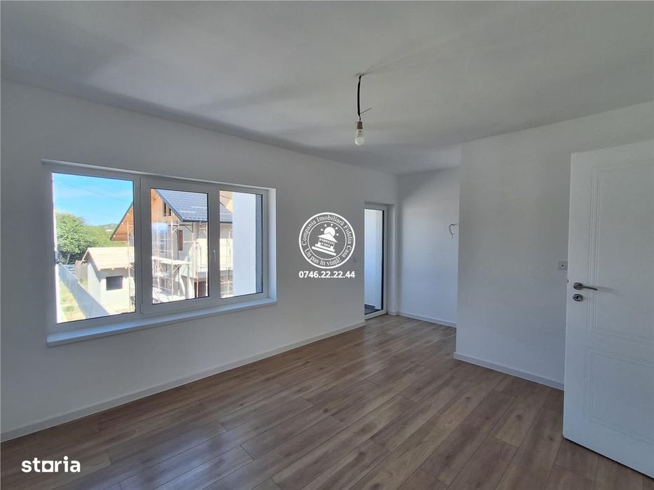 Vila  de vanzare  Rediu,