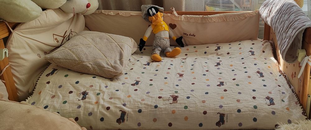 Детская кроватка