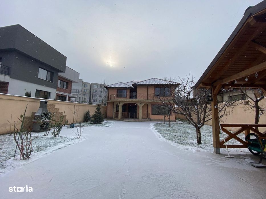Vand casa deosebita in stil CLASIC
