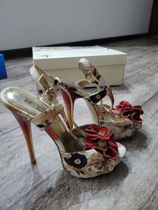 Женская обувь.37 р.