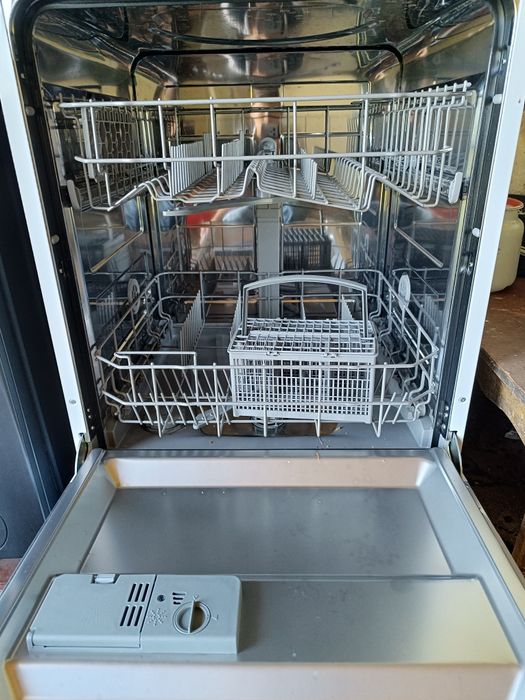 Goodwell idish yuvish mashinasi sotladi