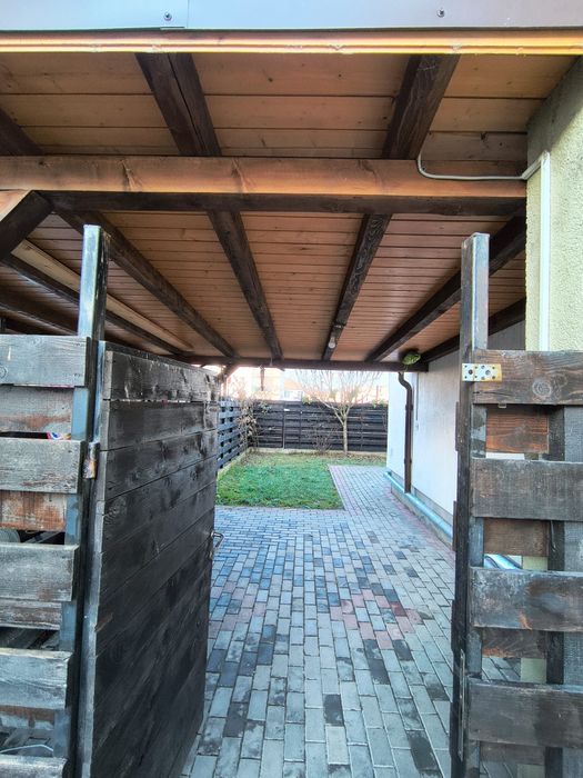 Apartament de închiriat.