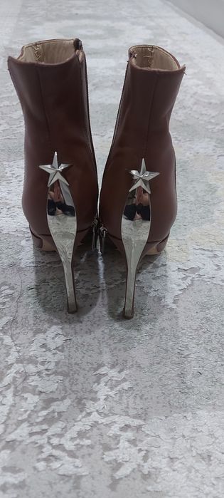 Продам ботильоны