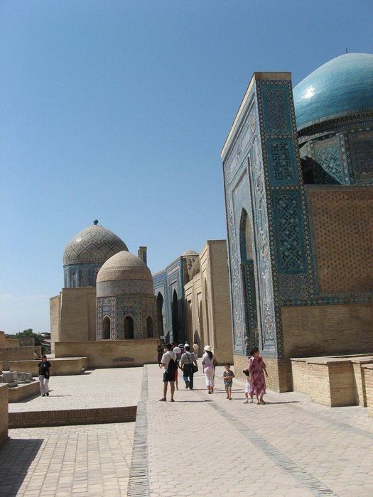 Экскурсии в горы. Трансфер,поездки по Узбекистану. Минивэн, электрокар