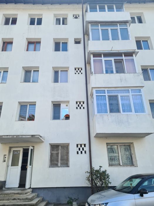 Apartament Brezoi