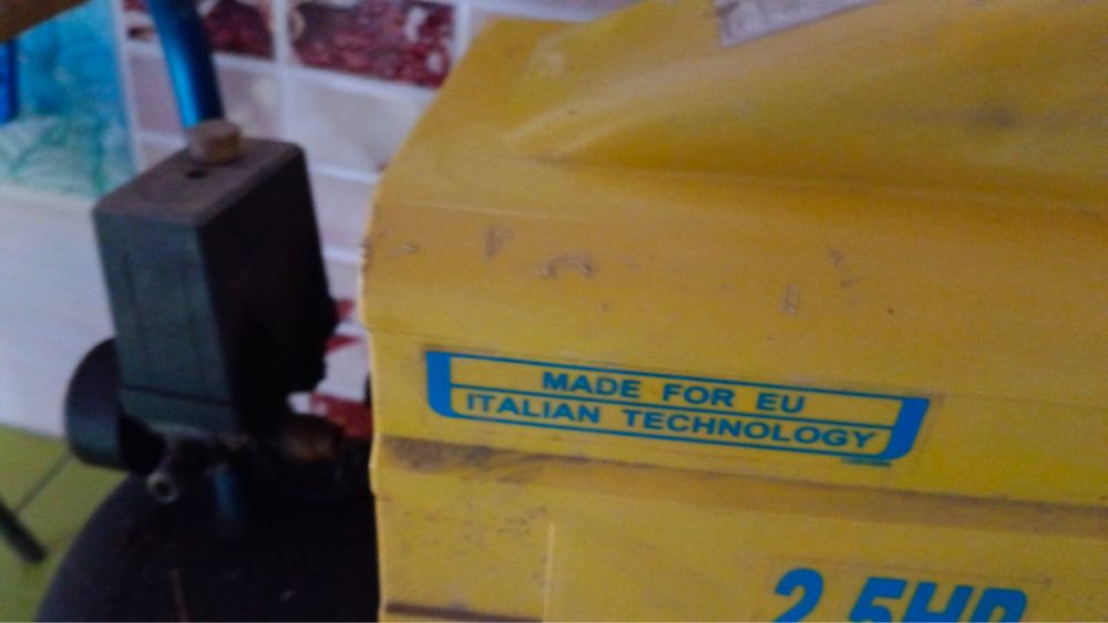 Продается компрессор