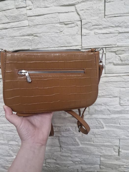 Сумка коричневая с ремнем