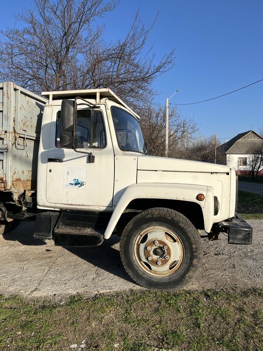 Газ 3307, 07год мину. Нет сел и поехал