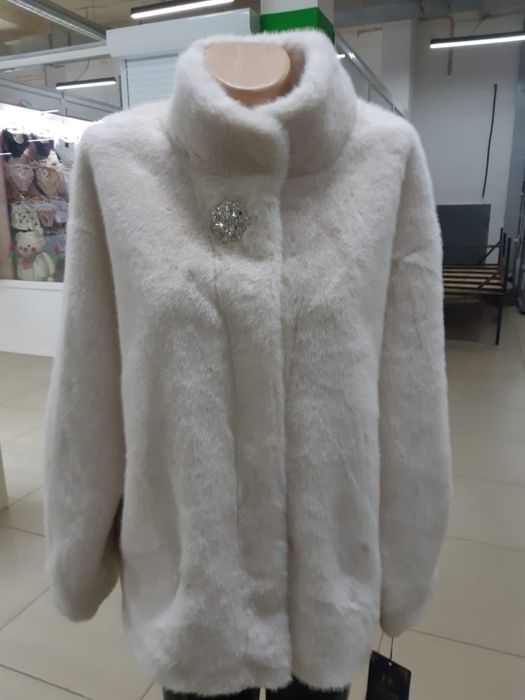 Продаю новые шубки эконорки