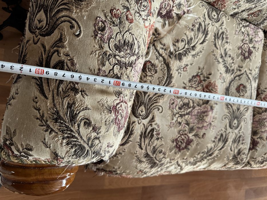 Диван б/у в зал