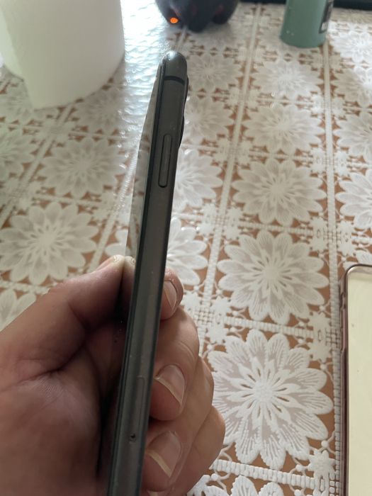 Vand iphone11 aspect 8,5 din 10