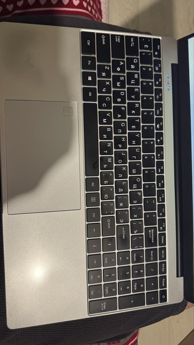 Ноутбук Hydra H25