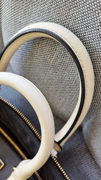 DKNY geanta de piele naturala, NOUA, cumparata din Dubai