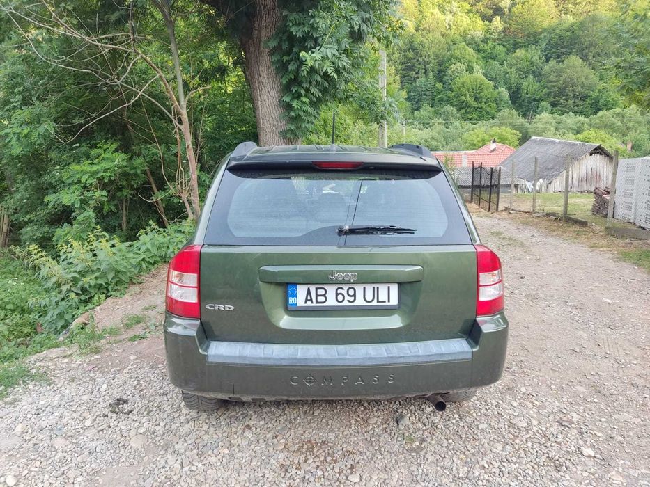 Vând jeep Compass 4X4 Anul 2008
